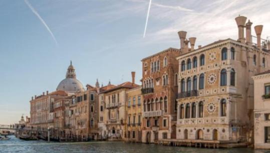 Pallati i 'mallkuar' i Venecias del në shitje për 20 milionë euro, ja çfarë thonë gojëdhënat!
