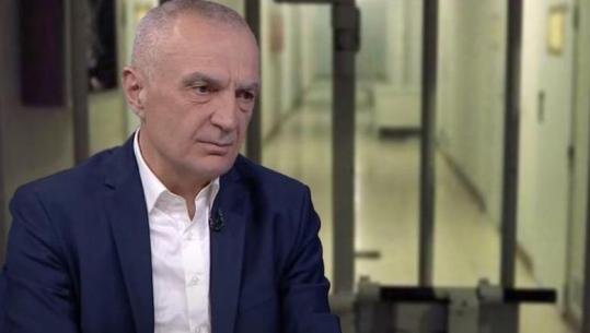 “Regjimi i Ramës i ka ditët e numëruara”- Meta përshëndet nga qelia protestën e PD: Policët janë shërbëtorë të kriminelëve, dënoj dhunën e tyre ndaj qytetarëve