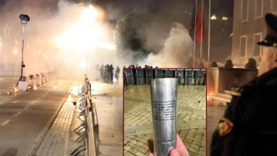 ‘Gazi lotsjellës i skaduar’, Lapaj reagon pas protestës së PD: Edhe hajdutë dhe të dhunojnë, regjimi të hapë krahun