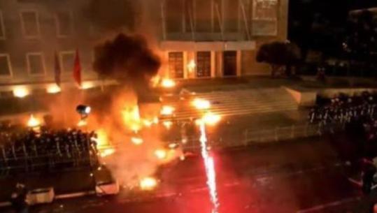 Ylli Pata: Çfarë përfaqësojnë protestat me molotov?