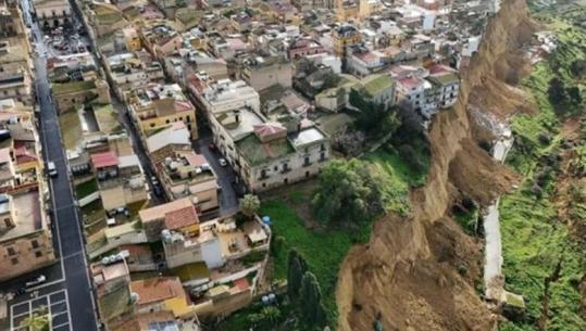 Katastrofë në Siçili! Mbi 1000 persona të evakuar nga rrëshqitjet masive të tokës