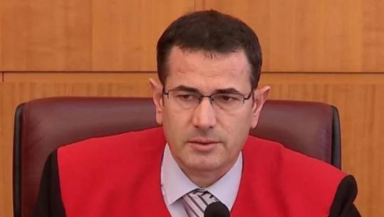 I akuzuar për fshehje dhe deklarim të rremë të pasurisë, Apeli i GJKKO lë në fuqi konfiskimin e apartamentit të ish-kreut të Gjykatës Kushtetuese, Bashkim Dedja