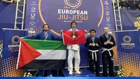Arte Marciale/ Gjimnazisti i 'Petro Ninit' merr medalje ari në Kampionatin Evropian të 'Jiu-Jitsu Brasilian'