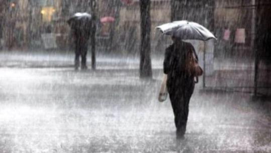 Reshje shiu me shtrëngata, Agjencia e Mbrojtjes Civile: Institucionet të rrisin gatishmërinë, të tregohet kujdes në bashkitë me risk të lartë për përmbytje