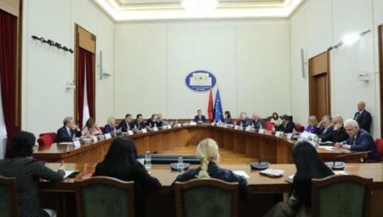 Konferenca e Kryetarëve mblidhet për ‘Territorialen’, PD zhvendos çështjen tek Balluku: Mblidhni njëherë Këshillin e Imunitetit, po mbroni të korruptuarit