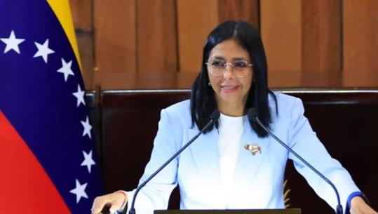 Në krye pas arrestimit të Maduros, presidentja e Venezuelës shpall amnisti të përgjithshme dhe mbyll burgun famëkeq El Helicoide