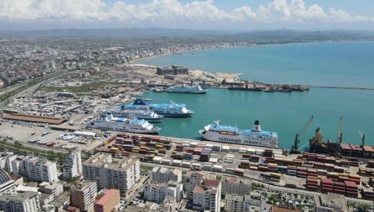 Durrësi apo Saranda, cili port ‘sundon’ detin shqiptar? Rreth 1.7 milionë pasagjerë udhëtuan përmes rrugëve detare