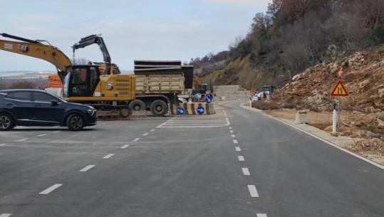 Bashkim Ulaj rikthen fadromat për ndërtimin e resortit luksoz në Velipojë, banorët në protestë: Na ka grabitur pronat, do bllokojmë rrugën