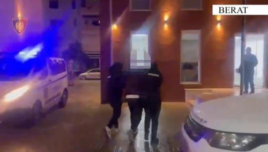 Berat/ Shisnin kokainë dhe kanabis në doza, në pranga 40-vjeçari! Nis hetimi për bashkëpunëtorin