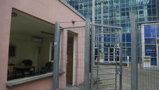 Ankimi i Shoqatës së Gjyqtarëve mbi sigurinë, nis rimodelimi i hyrjes në godinën e GJKKO dhe SPAK