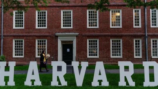 Trump vazhdon betejën me Universitetin e Harvardit, kërkon 1 miliardë dollarë dëmshpërblim