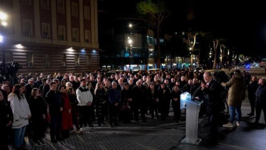 Çfarë ndodh nëse PD ngujohet në shesh?