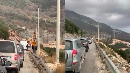 Nis puna për zgjerimin e aksit Palasë-Dhërmi, ndërhyhet me shpërthim me dinamit