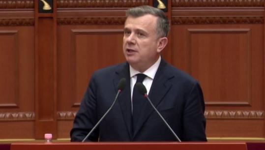 Taulant Balla: Ndalimi i rrjeteve sociale për fëmijët nën 16 vjeç është domosdoshmëri