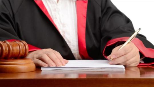 Bajram Peçi: Rrënimi moral i një sistemi 