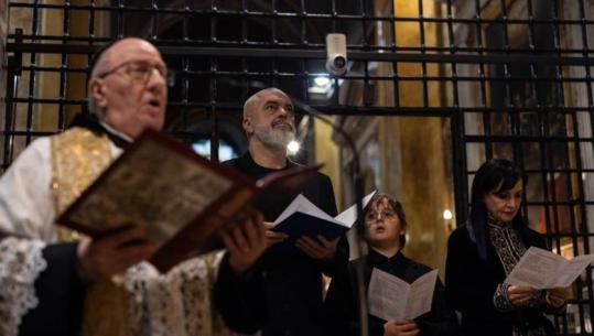 Kryeministri Rama vizitë zyrtare në Vatikan, publikon fotografi nga bazilika e Genazzano! Do të pritet në takim nga Papa Leone XIV (Axhenda)