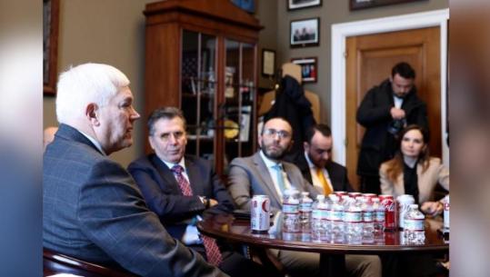 Berishën 'nuk e shpëtoi’ as kontrata e lobimit nga non grata, deputetët opozitarë shkojnë në SHBA pa kryetarin 