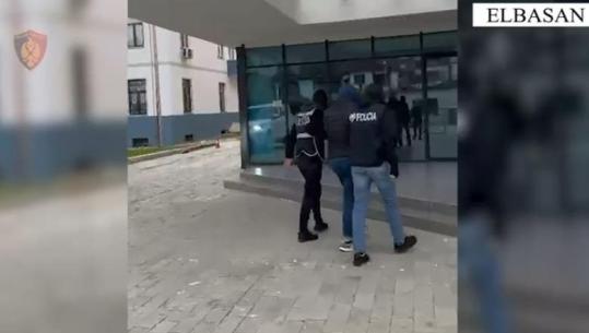 I mori 750 mijë lekë një personi duke i premtuar se do i bënte punime në banesë, arrestohet 39-vjeçari në Elbasan