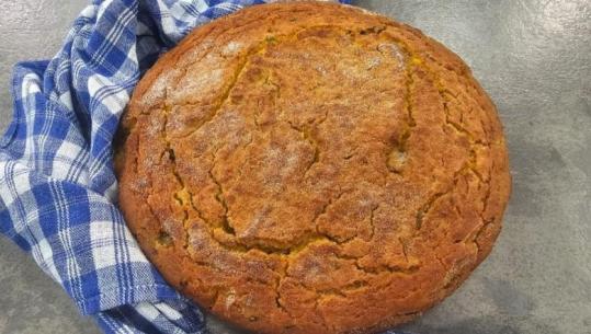 Bukë misri me presh dhe ullinj nga zonja Albana