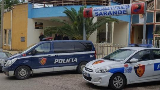 Goditi me grushte dhe sende të forta një person, policia arreston 41-vjeçarin në Sarandë! I plagosuri dërgohet për mjekim te Spitali i Traumës