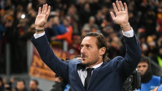 Totti pranë rikthimit si drejtues te Roma, Ranieri: Pronarët po e mendojnë, ai është pjesë e klubit