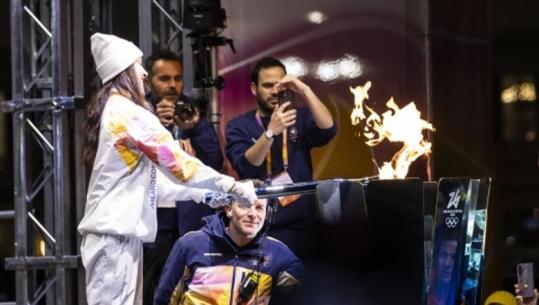 Milano-Cortina 2026/ Flaka Olimpike mbërrin në 'Duomo', sot në orën 20:00 ceremonia hapëse në 'San Siro'! Shqipëria garon me 4 skiatorë