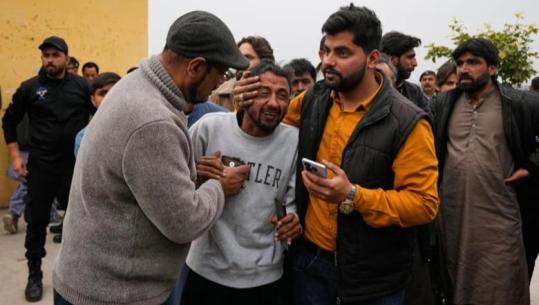 Shpërthim në një xhami në Pakistan, 31 të vdekur dhe 169 të plagosur! Dyshime për akt terrorist