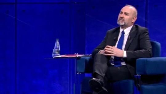 ‘Rregullohuni’, Ulsi Manja paralajmëron për ndërhyrje ligjore në sistemin e drejtësisë: Merrni përgjegjësitë që ju takojnë