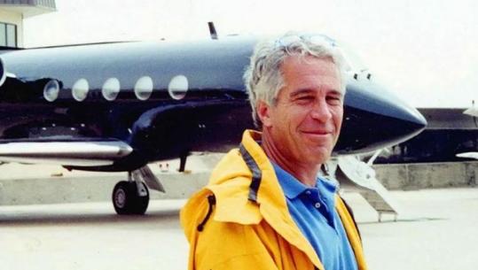 Epstein dhe avioni i tij 'Lolita Express' në Tiranë? Zbulohet harta e fluturimeve, Rinasi nuk ekziston
