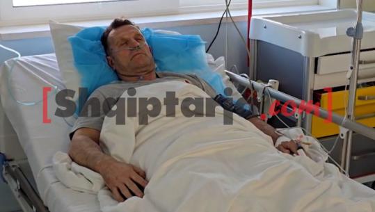 U dhunua në një pikë karburanti, dalin pamjet e avokatit të Metës i shtruar në spital