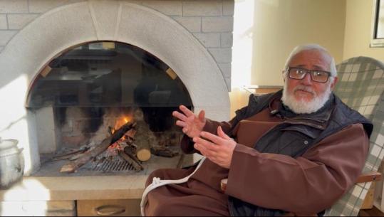 Bonaventura Mossuto, prifti katolik që i kushtoi jetën Shqipërisë! Kleriku kujton si e gjeti vendin në vitin ‘92: Nuk gjenim dot një hotel, At Zef Pllumin na gjeti një banesë