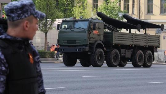 Furnizues i pajisjeve ushtarake për Moskën, sa i rëndësishëm është Irani për luftën e Rusisë në Ukrainë?