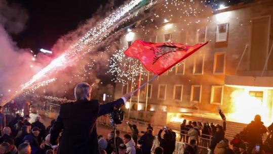 Berisha, protestë në ditën e DEBATIK, ‘Coli’ 82 vjeçar ëndërron qylin