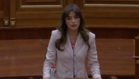 Seanca për konstituimin e Kuvendit të Kosovës, Albulena Haxhiu zgjidhjet kryetare!