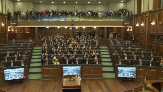 Qeveria e re e Kosovës merr votëbesimin në Kuvend, Albin Kurti kryeministër