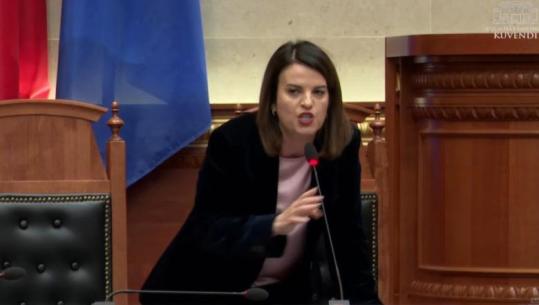 Efektivët e lënduar nga protesta e PD, Koçiu sulmon Berishën: Gënjeshtar patologjik! Të kesh turp, shpirtrave të dhunuar e të vrarë nuk u shpëton dot!