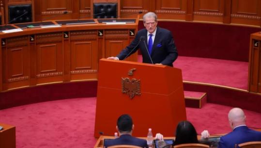 ‘Akuzuan Belind Ballukun për protestën....’, Berisha ngatërron Këlliçin me Belinda Ballukun