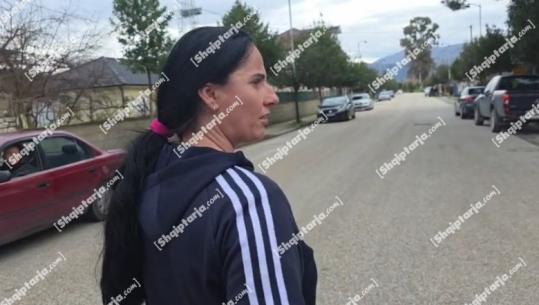 Tentoi të hidhej nga vinçi, flet 40-vjeçarja: Nuk kisha zgjidhje tjetër, më hoqën nga puna se kërkova rrogën