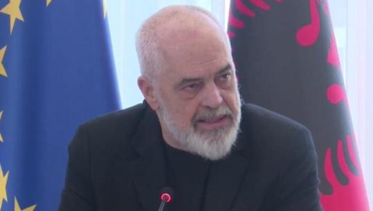 Takimi me drejtuesit e inspektoriateve, Rama – Dash Sulës: Ke për detyrë të adresosh çfarë ke thënë në parlament! Na duhet një sistem i mirë dhe drejtues të aftë