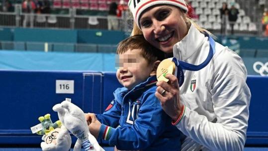 VIDEO/ Medaljet e arta i festoi me të birin, Francesca Lollobrigida reagon për ofendimet: S'mund t'ia bëni këtë një 2-vjeçari