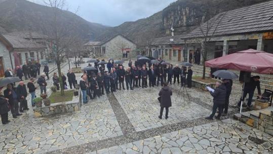 Malësia e Madhe kujton Prekë Calin, historiani: Pa dënuar krimet e komunizmit, s’ka integrim në Europë