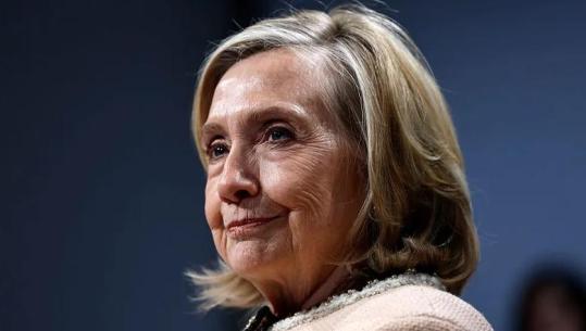 Hillary Clinton akuzon administratën Trump për 'mbulimin' e dokumenteve në lidhje me Epstein