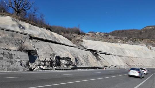 Shirat dhe ujërat nëntokësore dëmtojnë Rrugën e Arbrit, rrëshqitje gurësh në segmentin Bulqizë–Qafë Buall