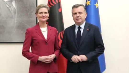 'Krenarë që do presim samitin e NATO-s', Balla takim me VanHorn: Diskutuam dhe për interesin e kompanive amerikane për investime në Shqipëri