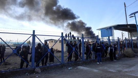 Zbrazet masivisht kampi xhihadist Al-Hol në Siri, strehonte të paktën 22 shqiptarë 