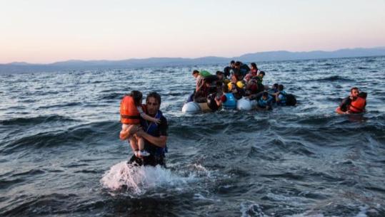 Greqia propozon qendra riatdhesimi në Afrikë për të frenuar emigracionin e paligjshëm