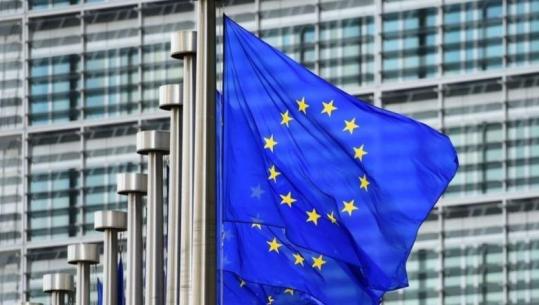 Igli Hasani: Diplomacia si shërbim publik e jo si privilegj