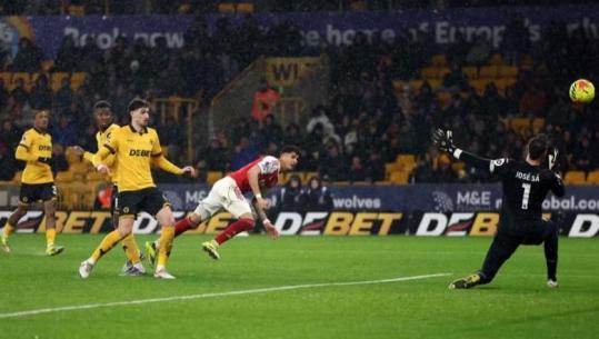 GOLAT/ Wolves 'kafshojnë' Arsenalin, barazimi 2-2 në limite rihap garën për titullin kampion në Premier League