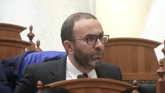 Çështja Balluku/ Bardhi: E keni kthyer Kuvendin në bunker të zyrtarëve të korruptuar, bëni ndryshime në ligj për të mbrojtur veten