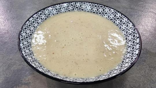 Supë krem me miell orizi dhe mish nga zonja Albana